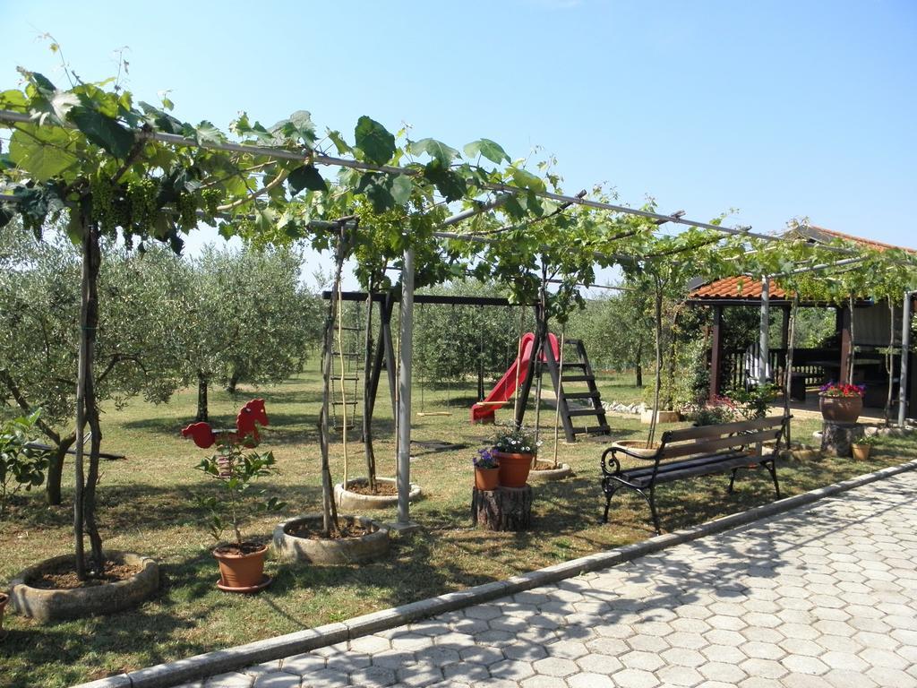 Apartments Mirjana Vrsar Kültér fotó