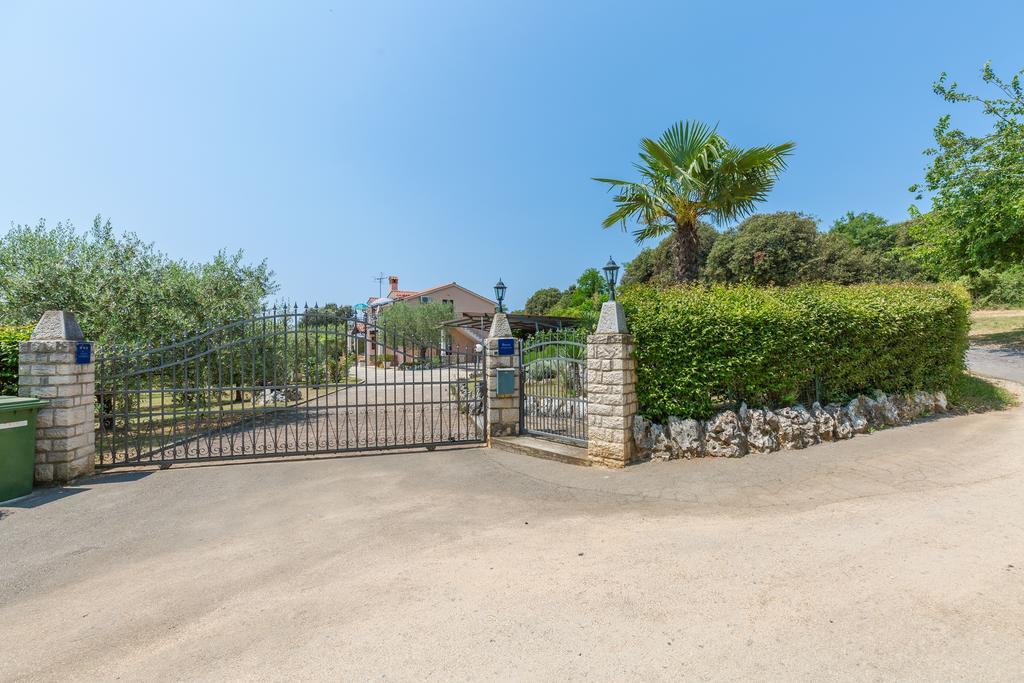 Apartments Mirjana Vrsar Kültér fotó